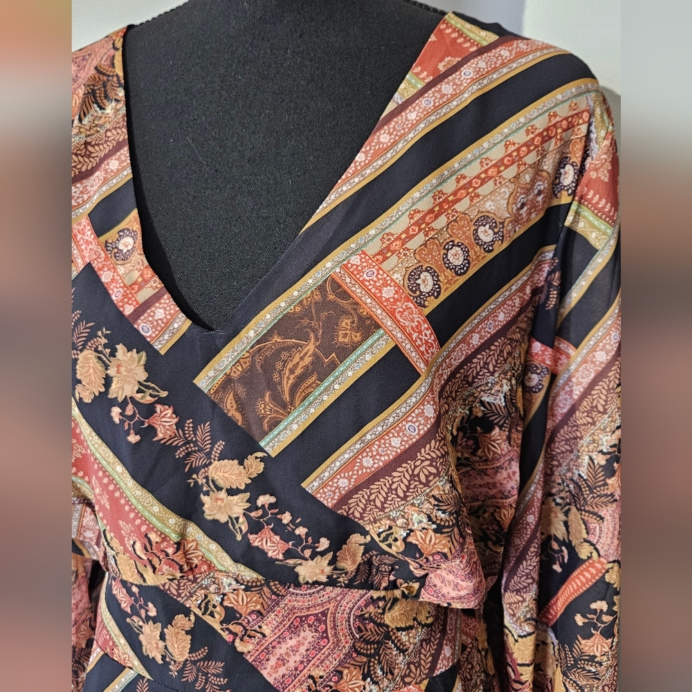 City Chic Black Multi-Patterned Long Sleeve Mini Dress - Picture 3 of 11